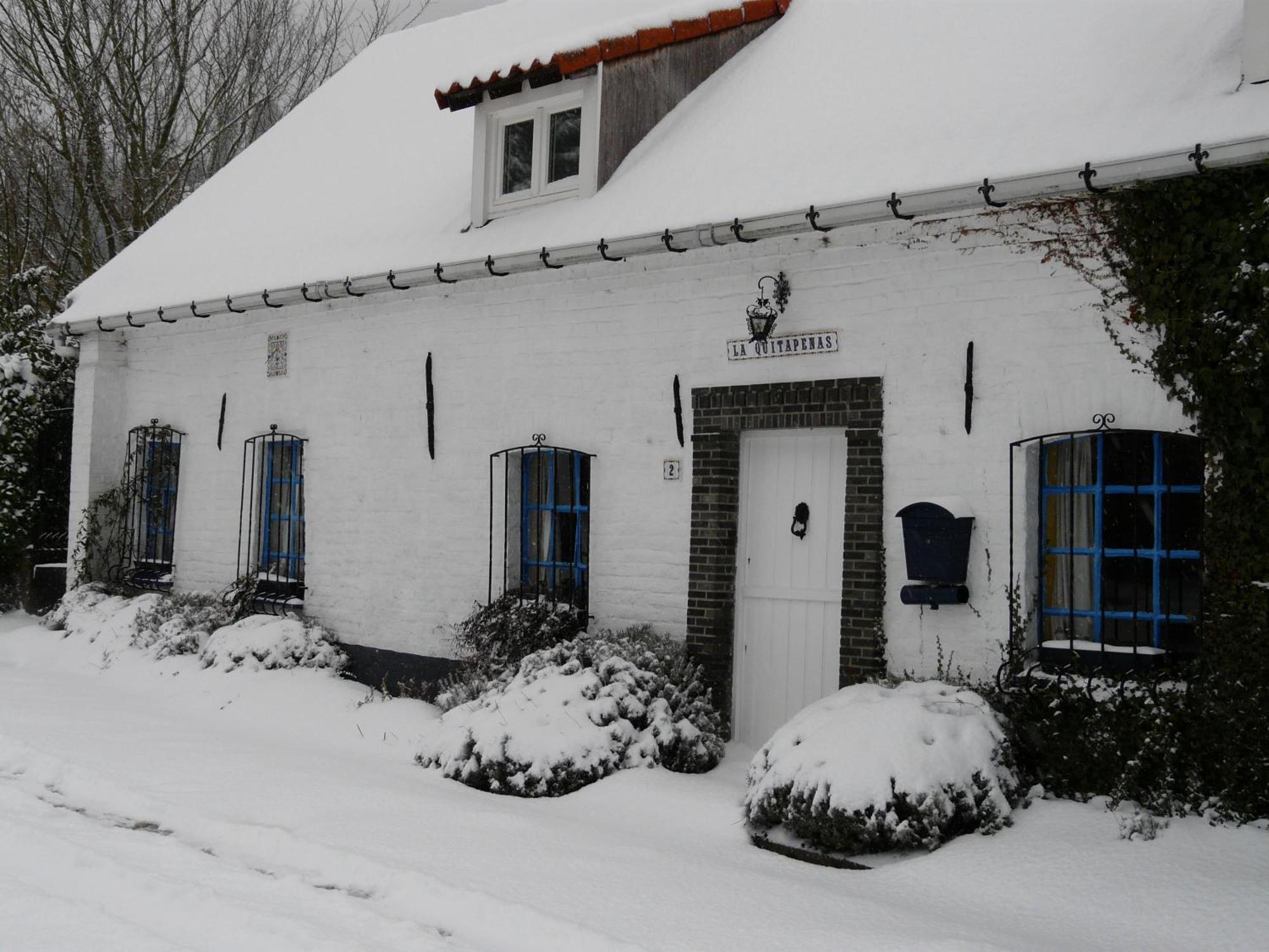 Vila La Quitapenas Ronse Exteriér fotografie